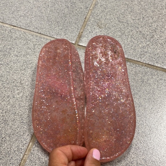 Old navy pink sparkles shoes with star size 9 - Picture 3 of 4